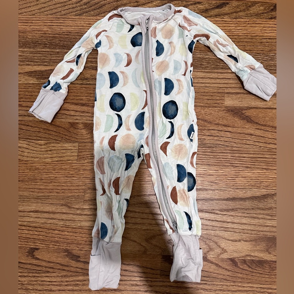 Little Sleepies Luna Neutral 0-3 month zippy